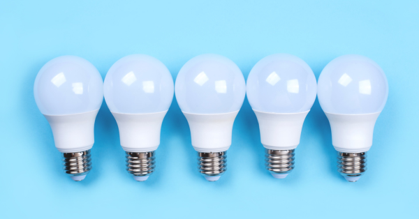 LED Lights bulbs featuring SDCM rating